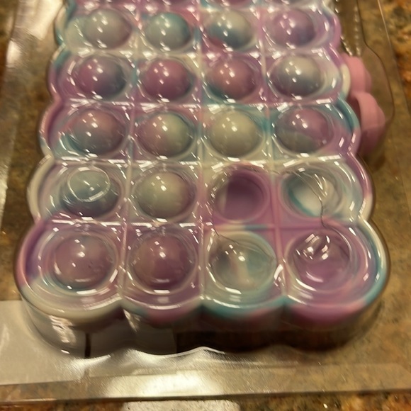 ICING iPhone 12 / 12 Pro Phone Case Tie Dye Pop It NWT - Picture 5 of 7